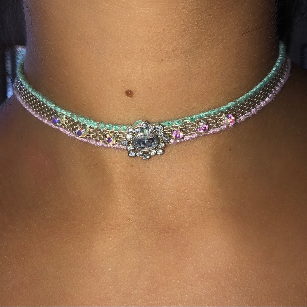 katy perry choker!!!